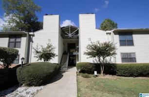 featured image of 1303 Gables Dr #1303