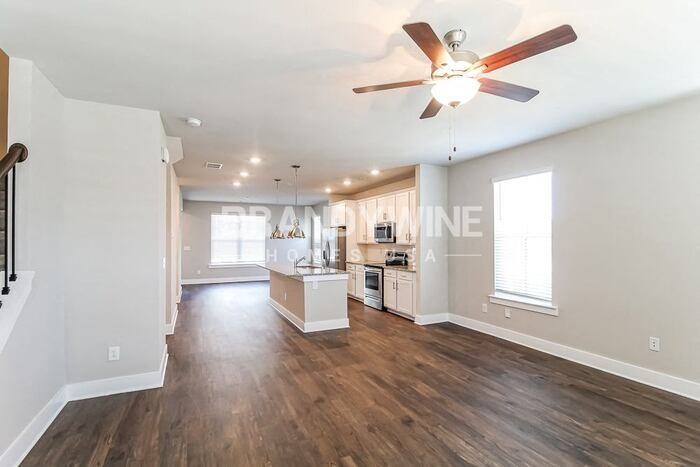 886 Valtek Drive - Photo 5 of 32