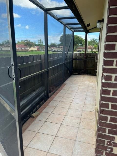 4423 Woodstock Drive - Photo 2 of 8