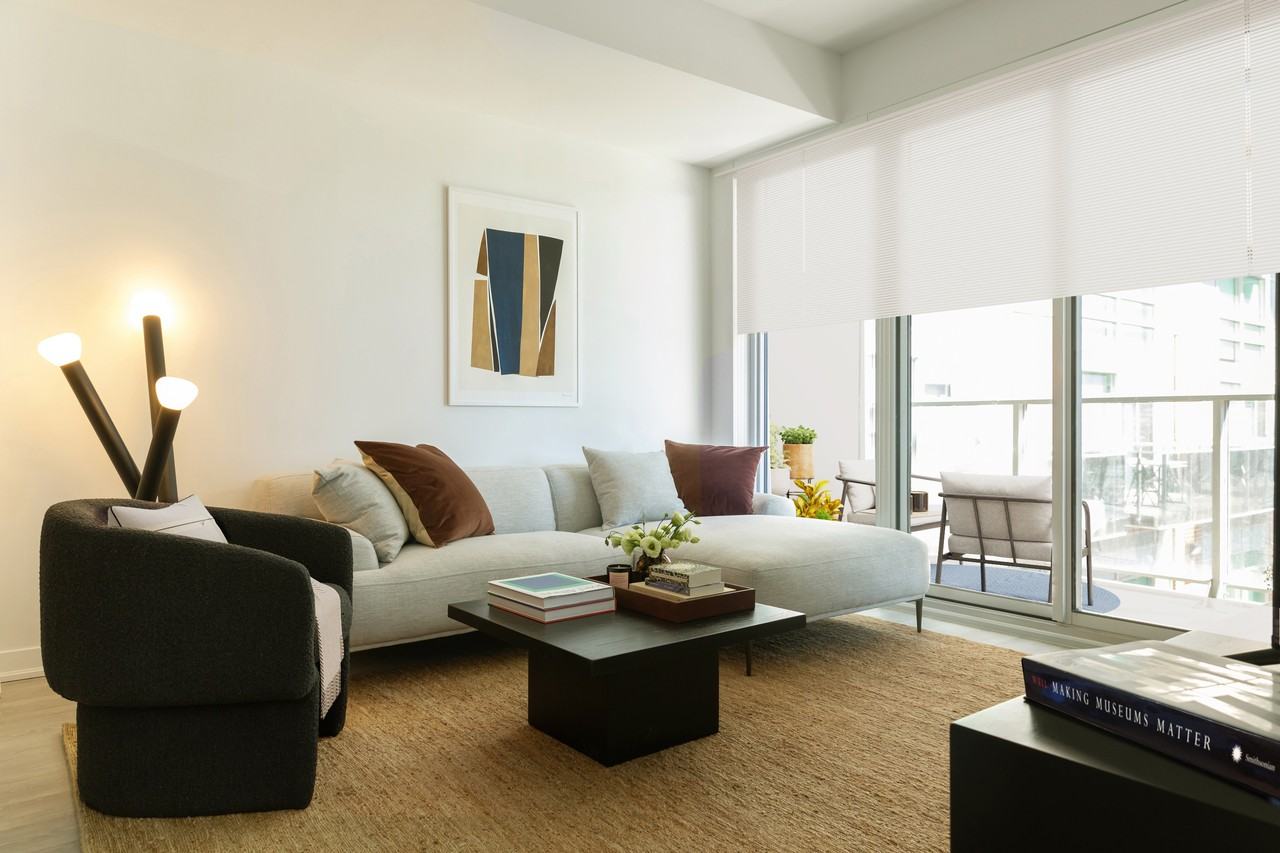 205 Queen Street East - Photo 4 of 50