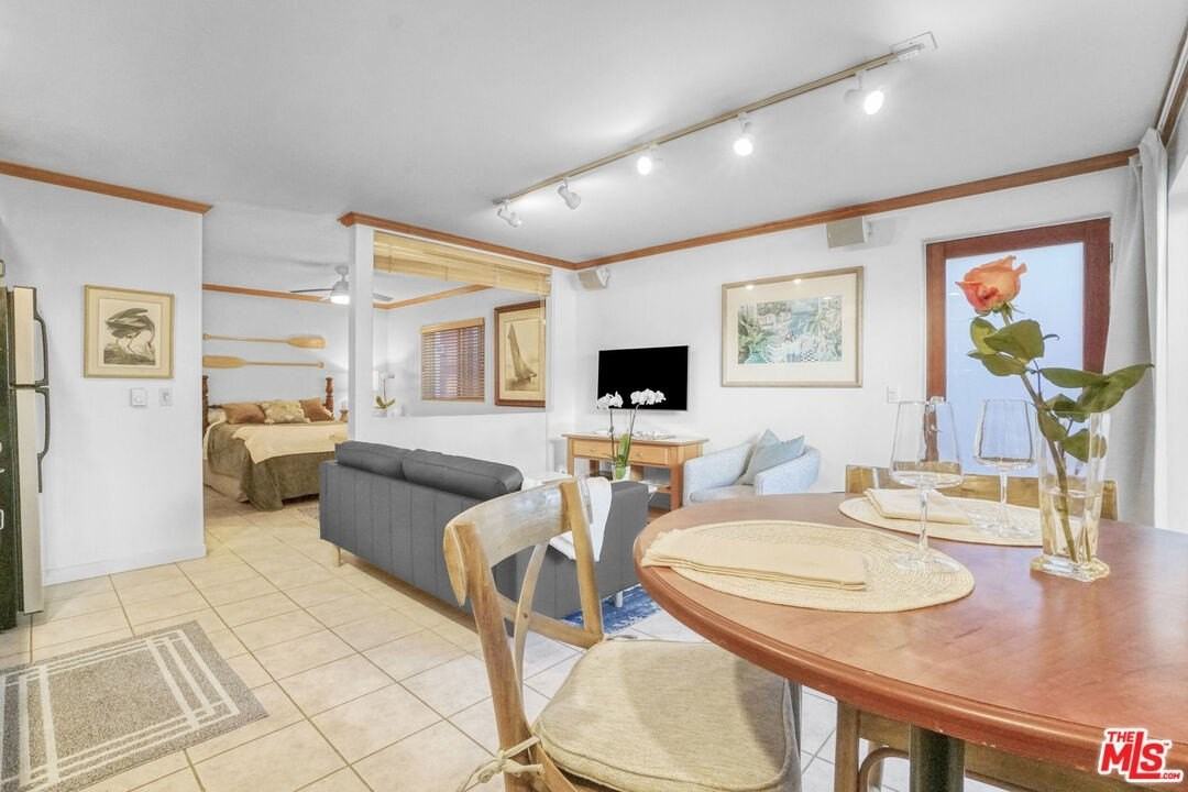 120 Fleet Street #C - Photo 6 of 23