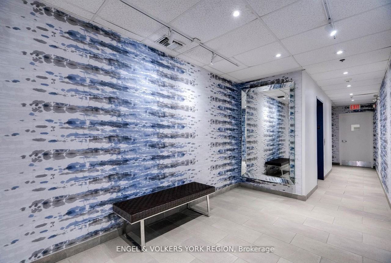 1174 Yonge Street - Photo 5 of 36