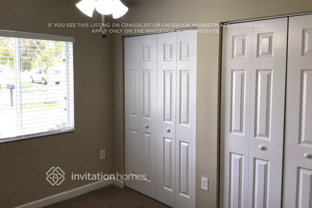 13412 Southwest 255th Terrace - Photo 6 of 9