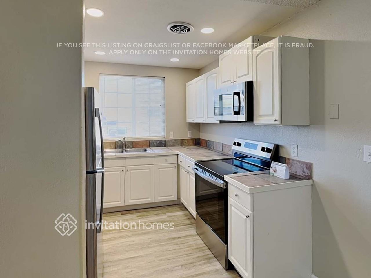 1621 Gibralter Court - Photo 7 of 19