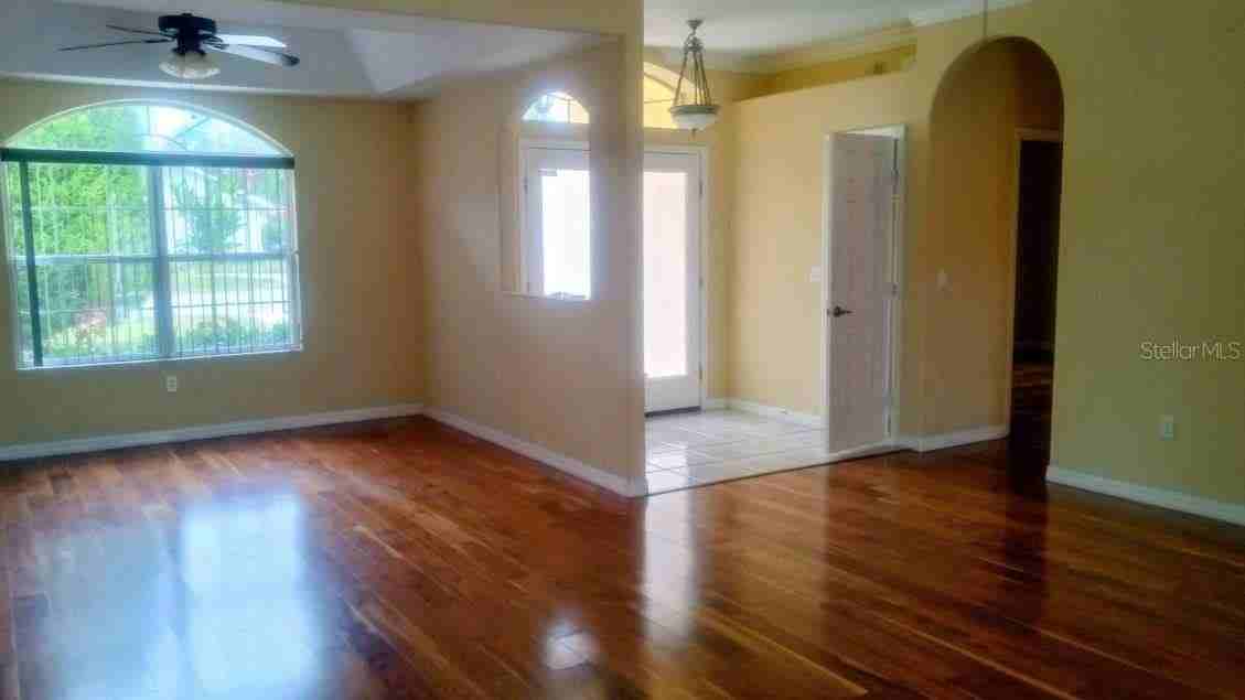 6 Coventry Place - Photo 7 of 31