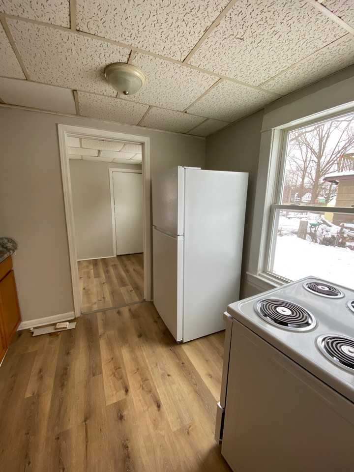 539 Isbell Street - Photo 3 of 9