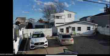 featured image of 1712 Binnacle Road