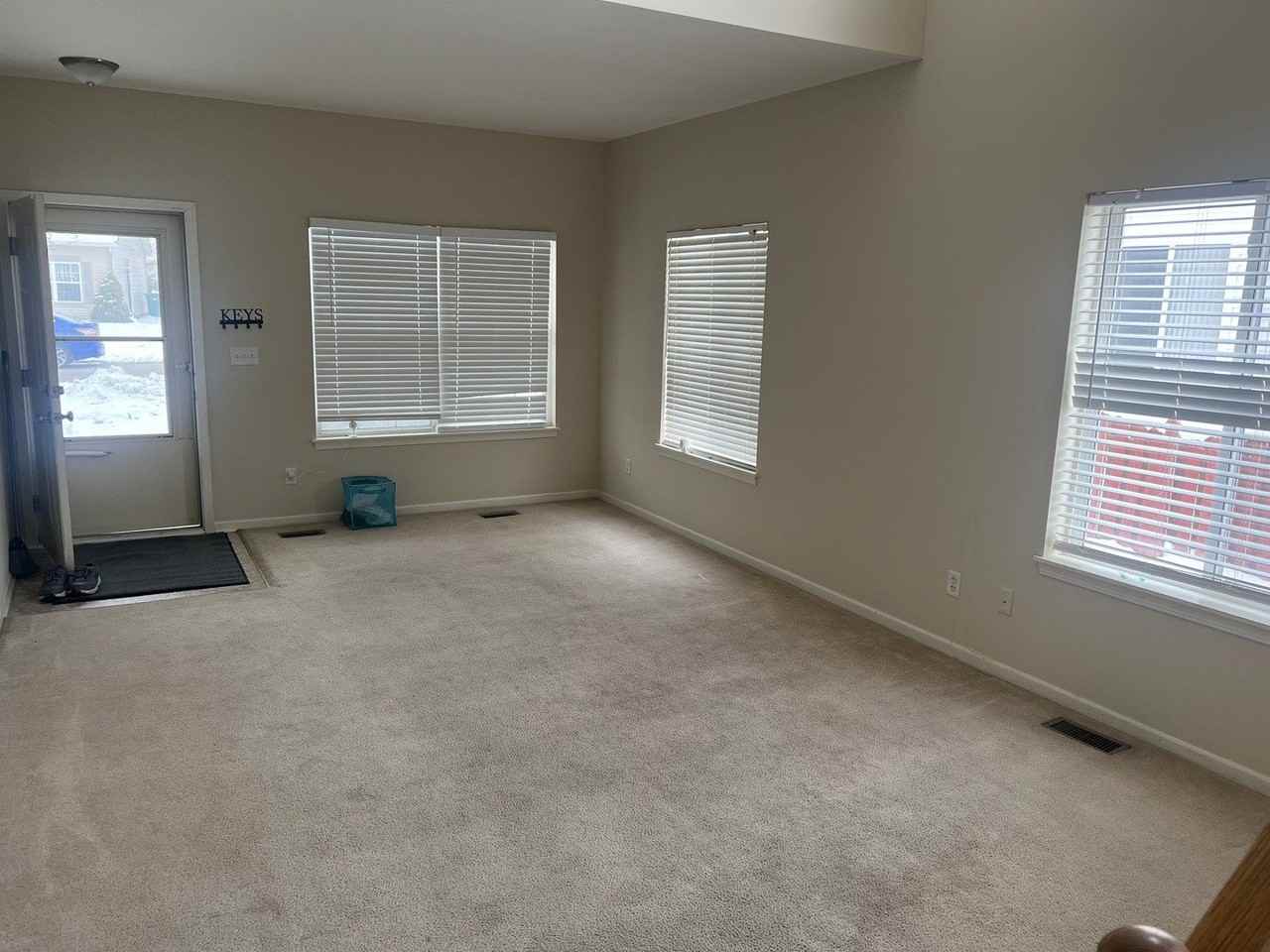 690 Zachary Drive - Photo 2 of 13