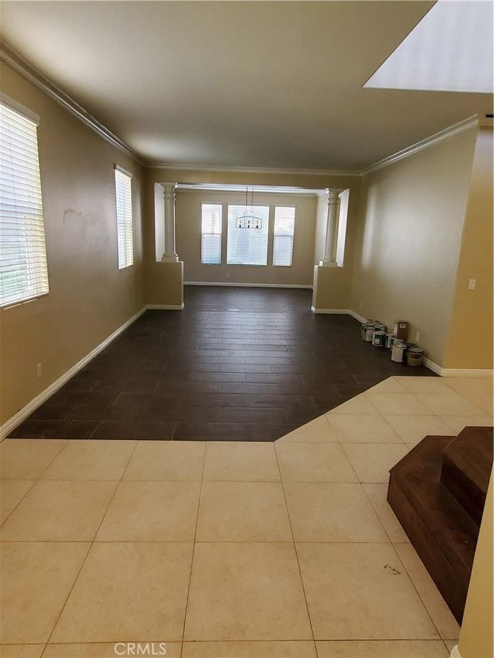 25 Via Villario - Photo 4 of 35