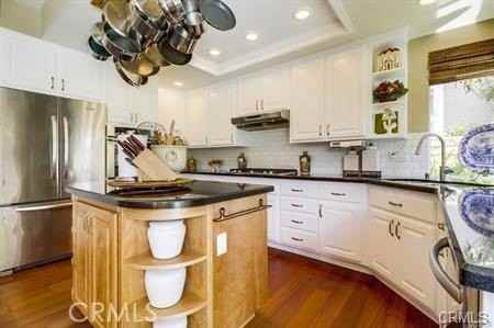 23146 Capri Court - Photo 3 of 11