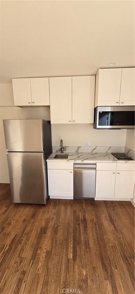 2756 Locksley Pl - Photo 5 of 21