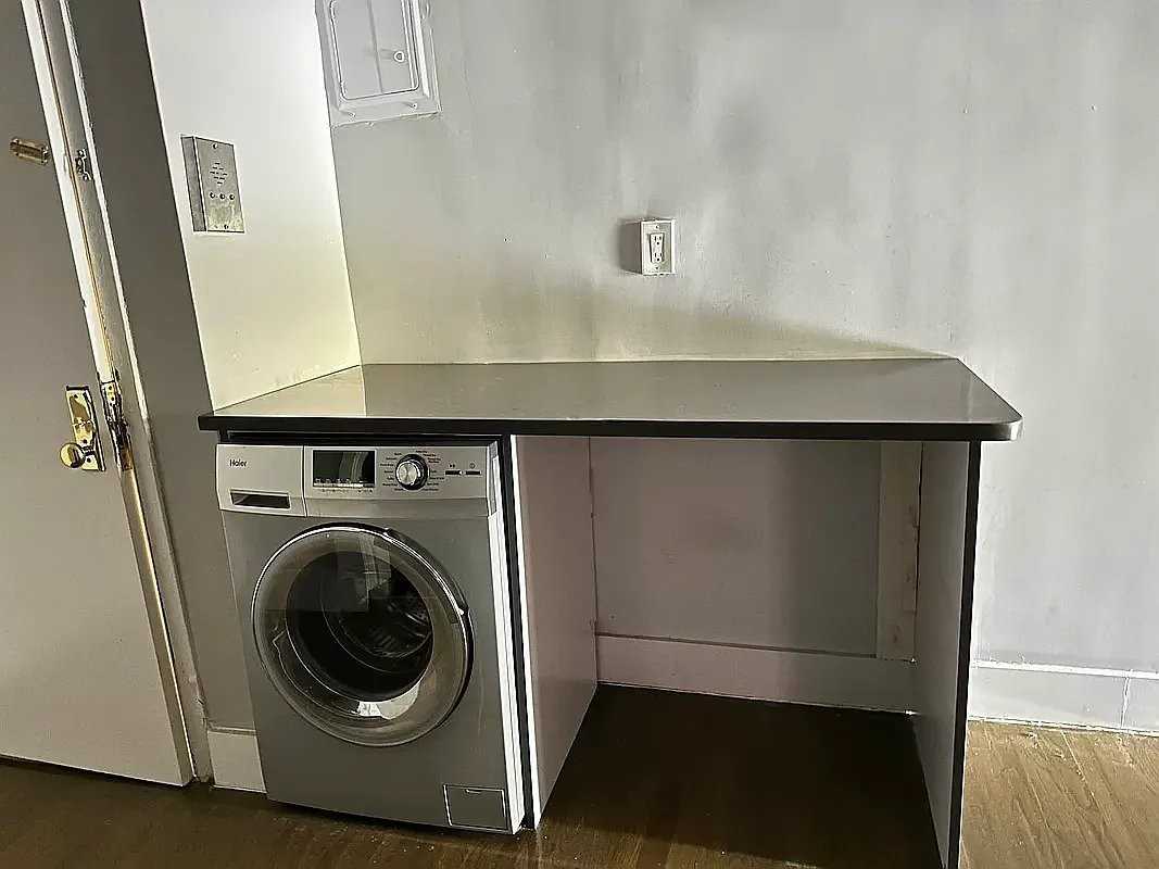 411 East 114th Street #17 - Photo 5 of 7