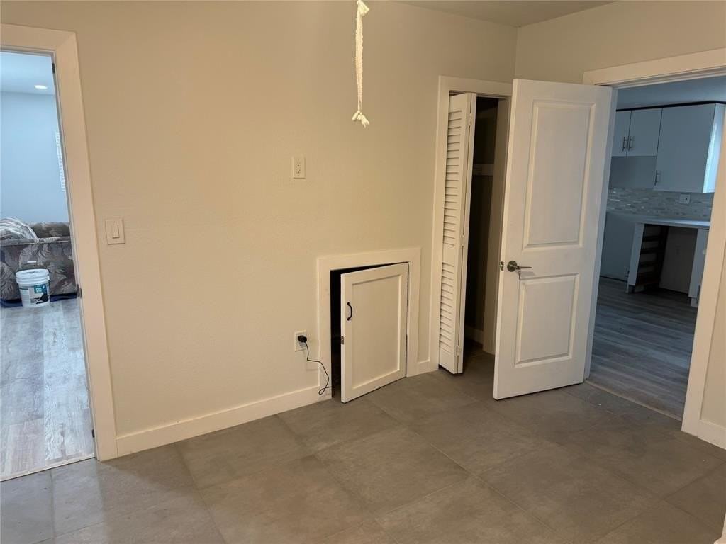 4551 Northwest 12th Street - Photo 5 of 21