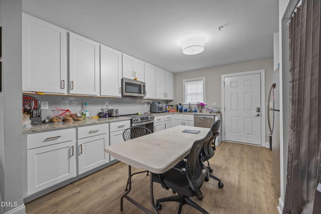 1508 Gorman St Apt 102 #102 - Photo 5 of 25