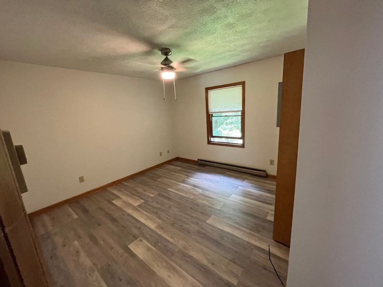 155 Knoles Haven Lane - Photo 7 of 10