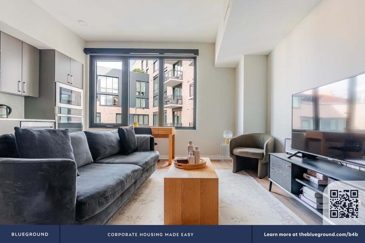 3275 Washington Boulevard - Photo 6 of 39