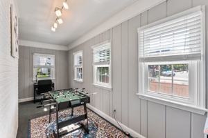 featured image of 309 East Braddock Road