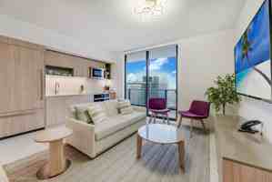 featured image of 121 Northeast 5th Street