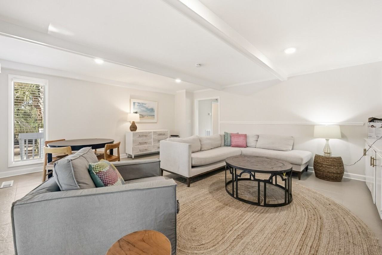 162 Pioneer Loop #1253399P - Photo 4 of 43