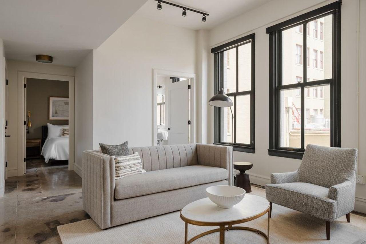 505 East Travis Street - Photo 6 of 23