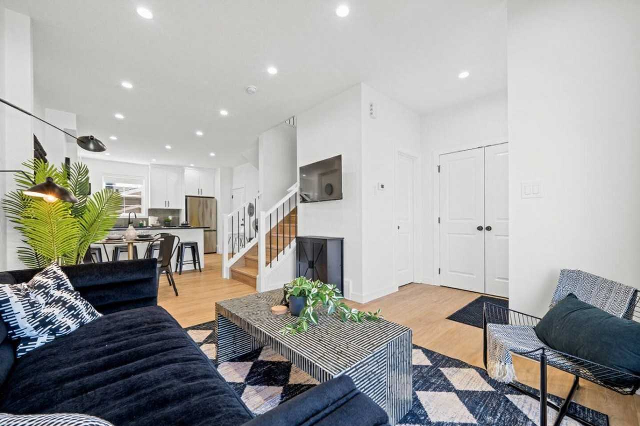 11025 155 Street Northwest #1308633P - Photo 5 of 50