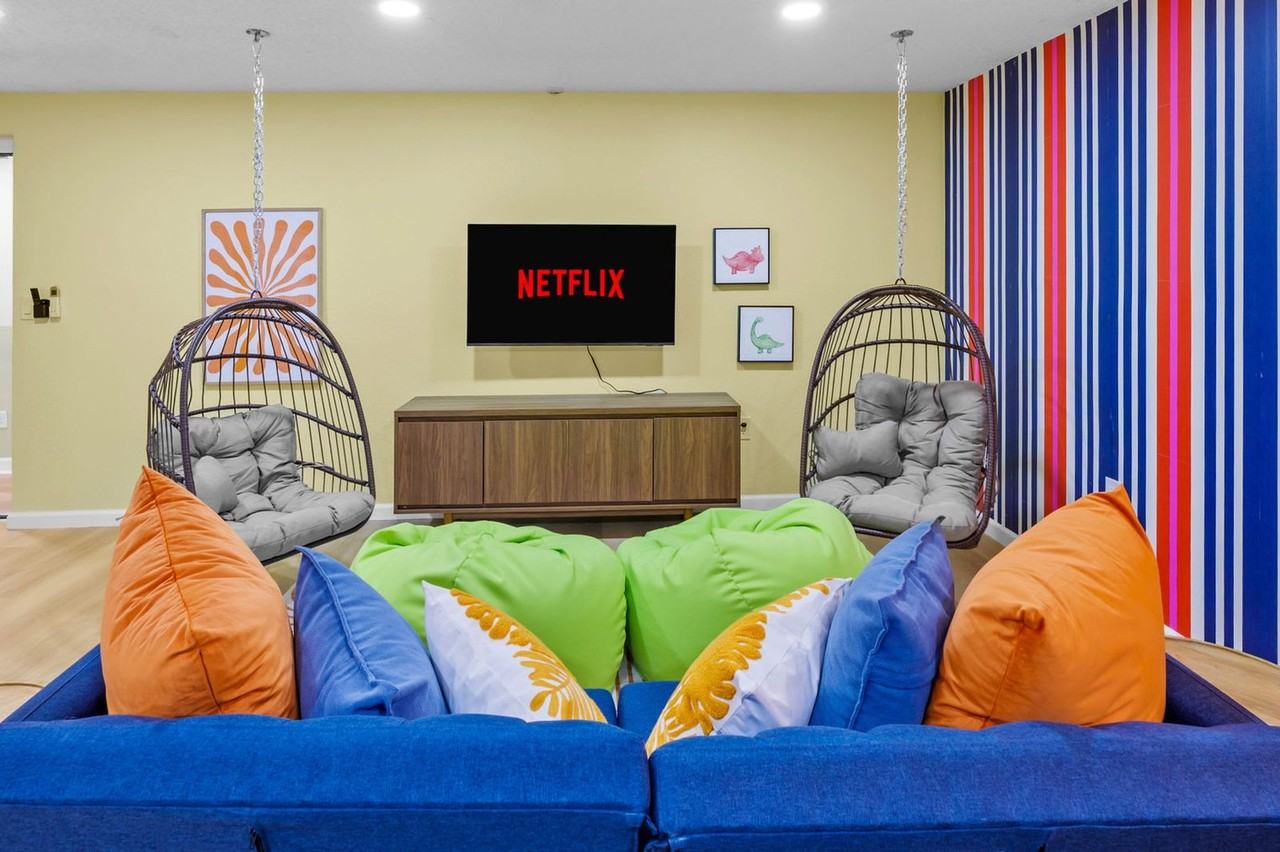 11950 117th Street North #1318703P - Photo 3 of 50