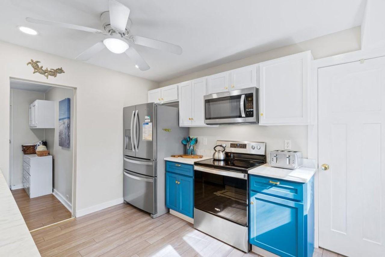 11520 Council Ln #1328675P - Photo 7 of 26