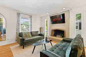 featured image of 1516 Maple St