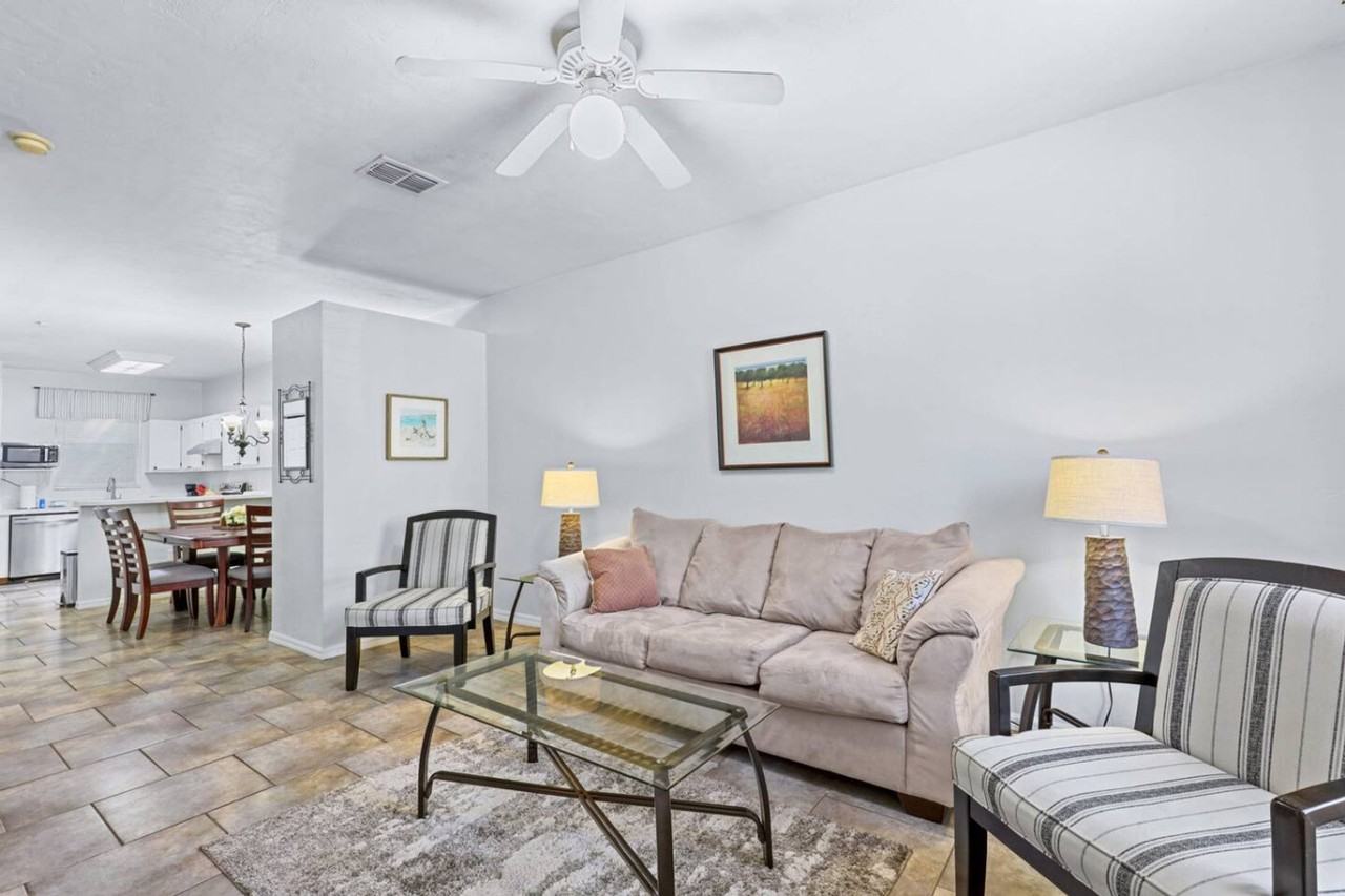 4415 Sw 34th St #1359127P - Photo 2 of 20