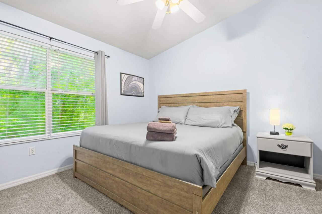 4415 Sw 34th St #1359127P - Photo 6 of 20