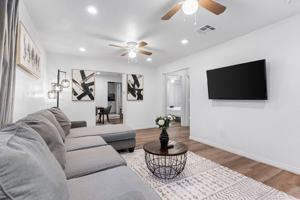 featured image of 4805 N 37th St