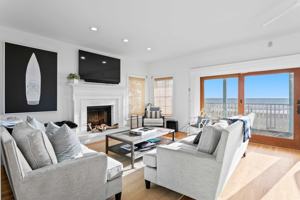 featured image of 20060 Gulf Boulevard