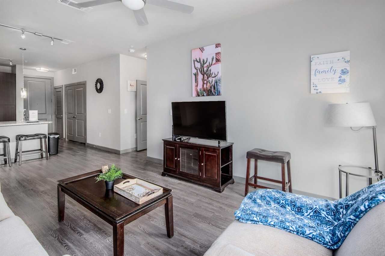 1628 Wyndale St #1359158P - Photo 2 of 23