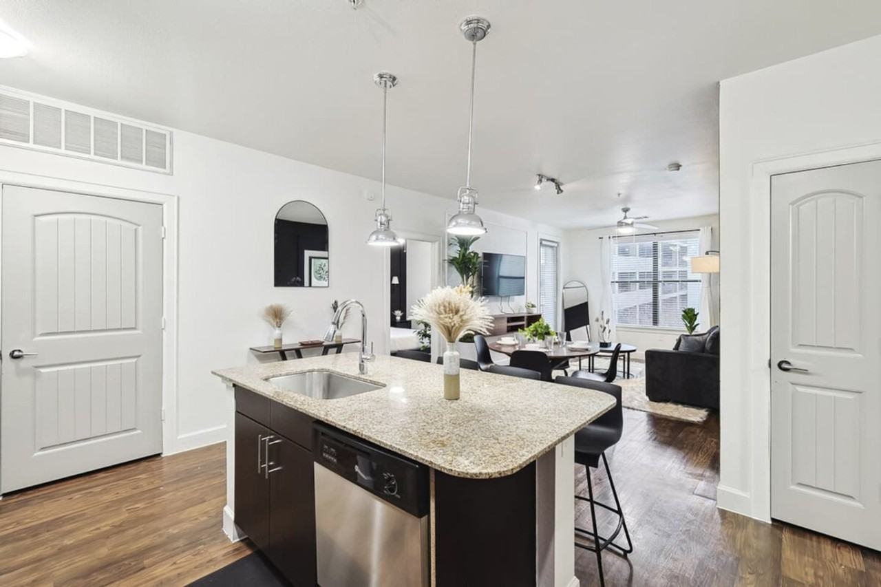 5445 Town and Country Boulevard #1363553P - Photo 5 of 49