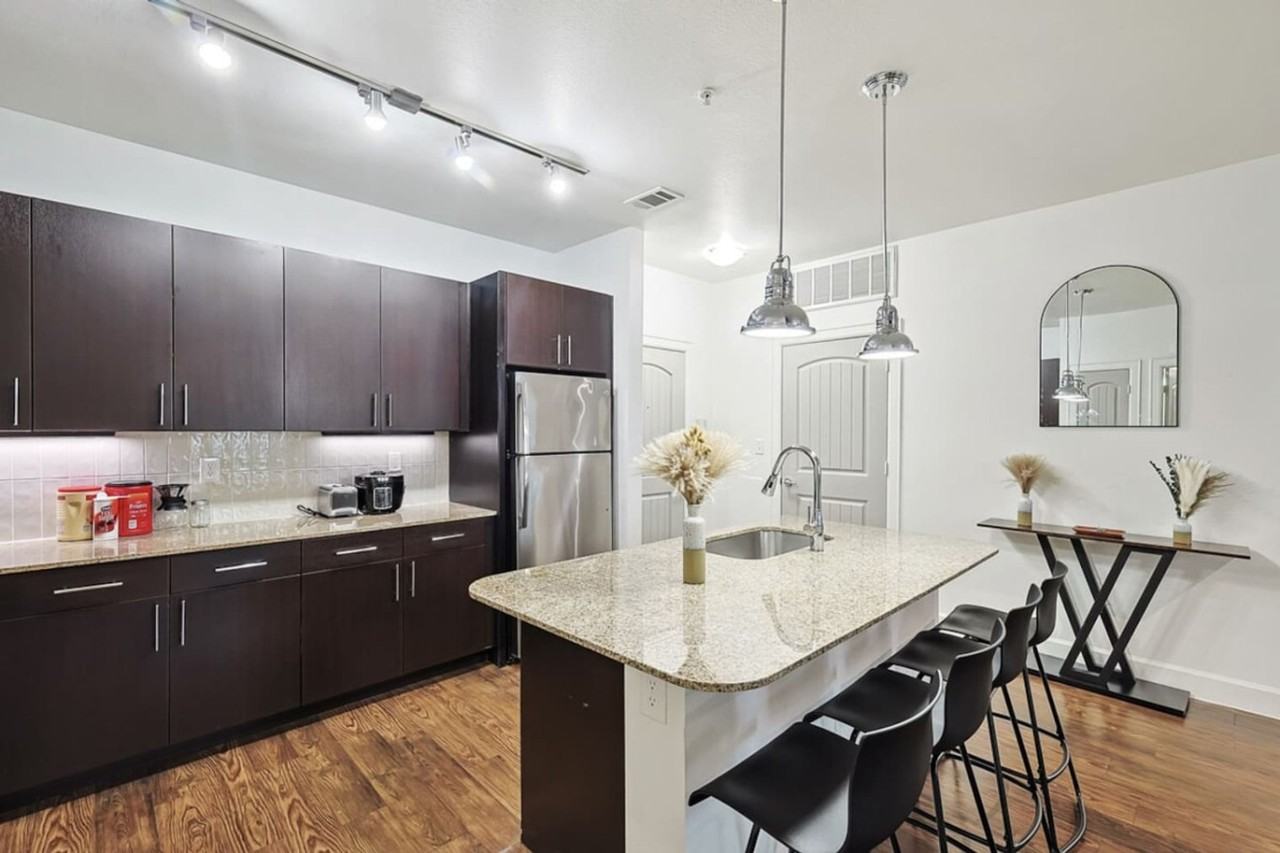 5445 Town and Country Boulevard #1363553P - Photo 6 of 49