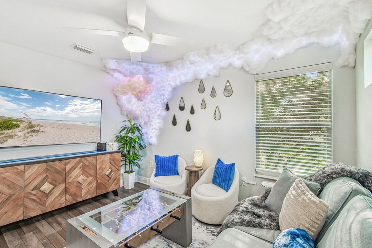 109 West Hollywood Street #1295473P - Photo 7 of 50