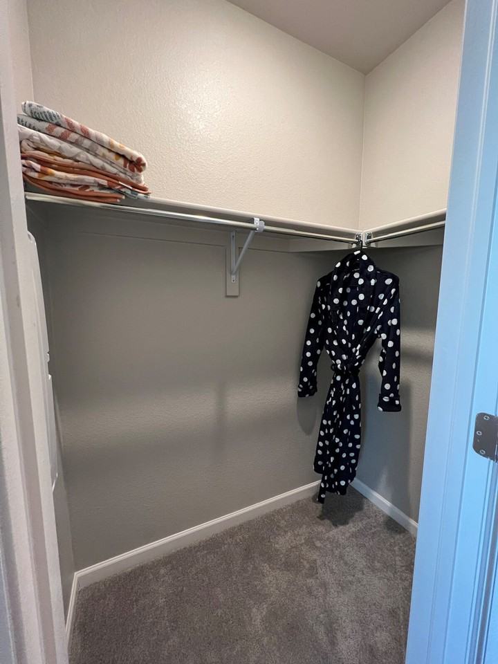 1801 S Dunkirk St #1061367P - Photo 6 of 22