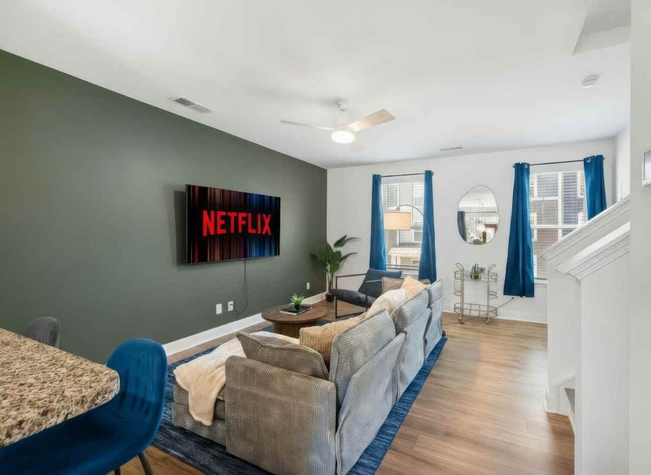 1131 Fairway Green Lane #1367339P - Photo 3 of 33