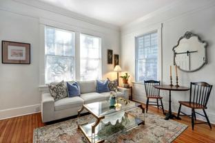 306 East Victory Drive - Photo 1 of 1