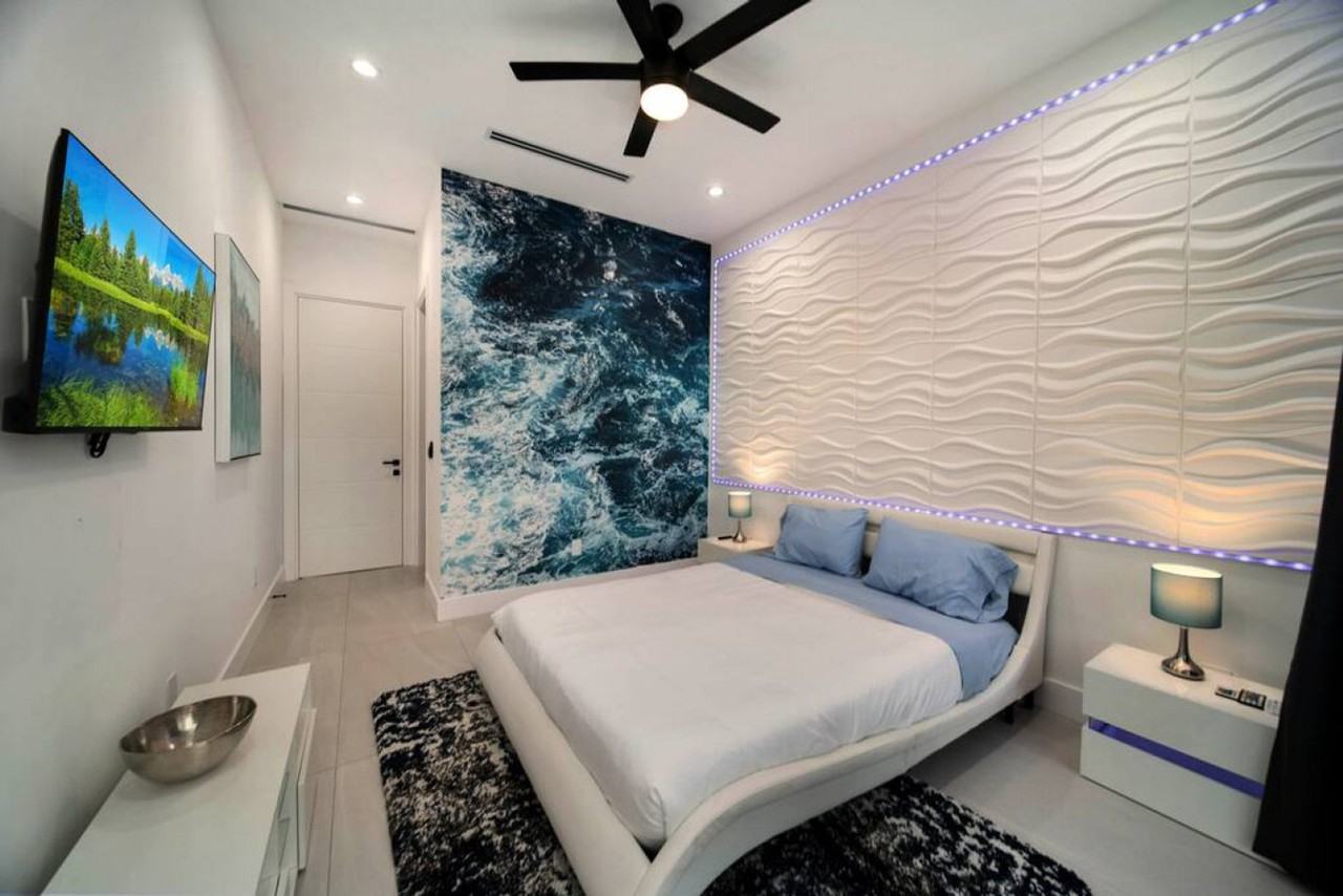 601 Ne 16th Ave #1369650P - Photo 5 of 42