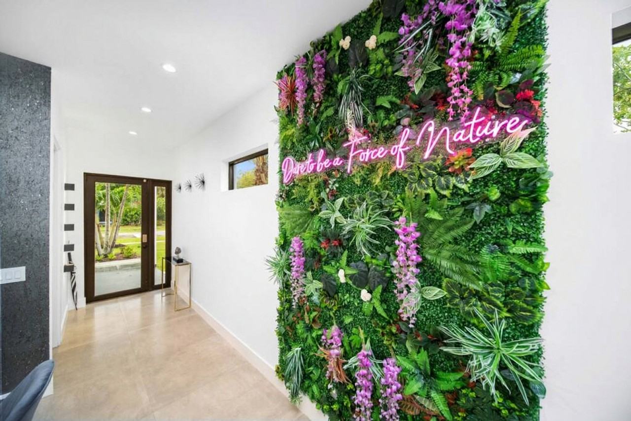 601 Ne 16th Ave #1369650P - Photo 7 of 42