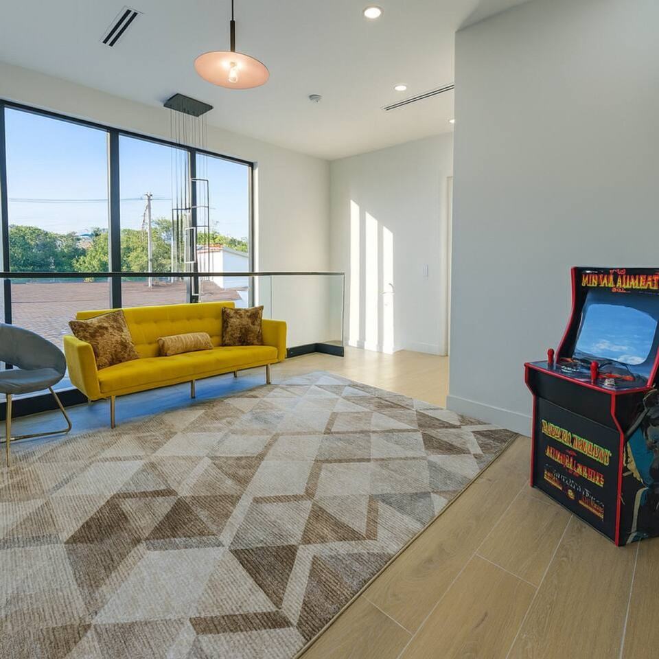 1812 South Miami Road #1369670P - Photo 5 of 23