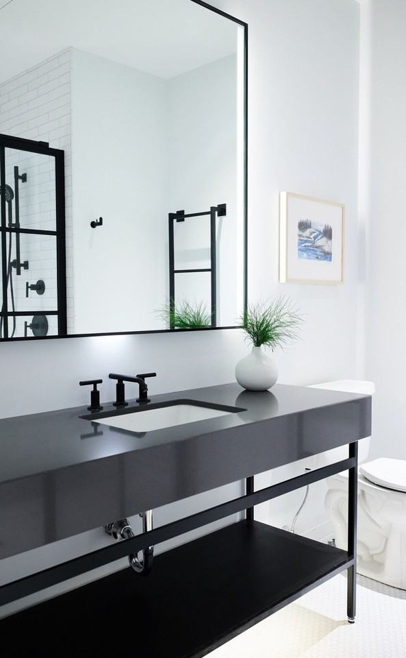 113 Middle Street #1366934P - Photo 7 of 10