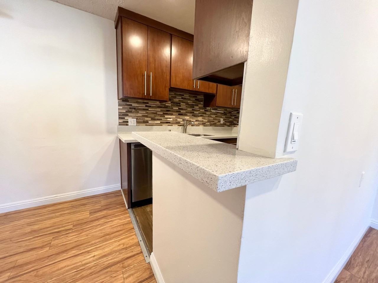 key3601 - Photo 7 of 33