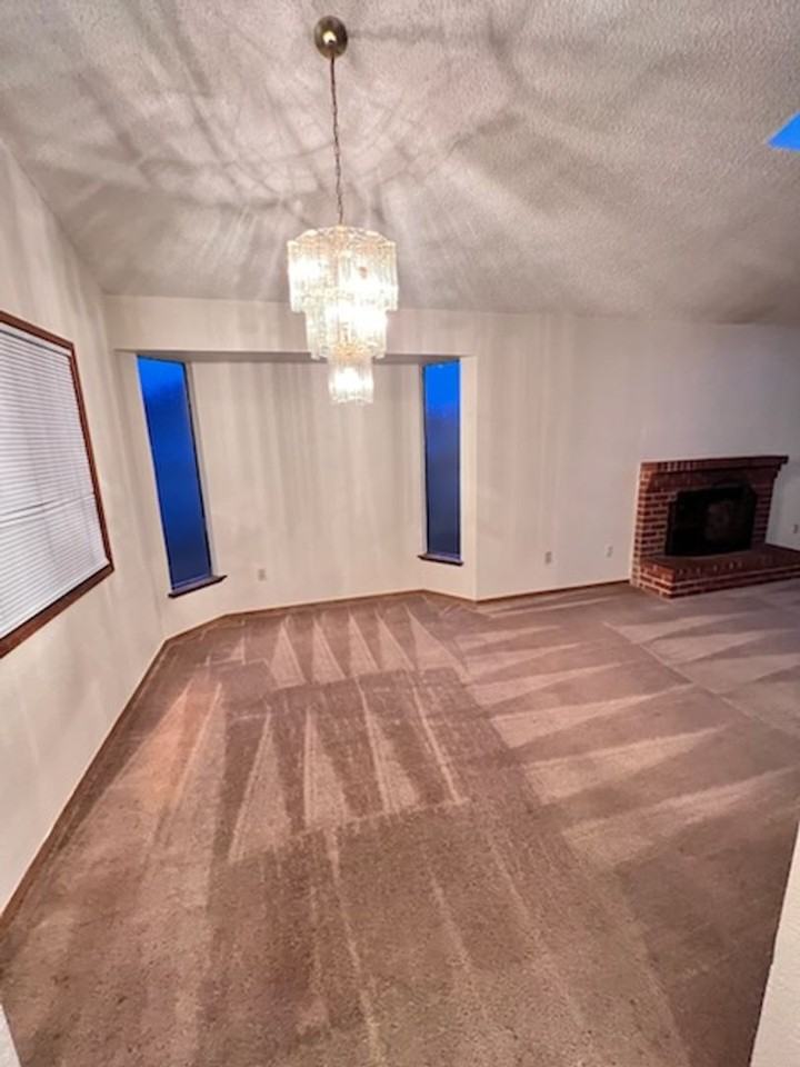 9720 Coral Drive Southwest - Photo 6 of 20