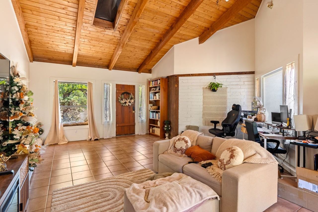 3700 Las Pilitas Road - Photo 2 of 27