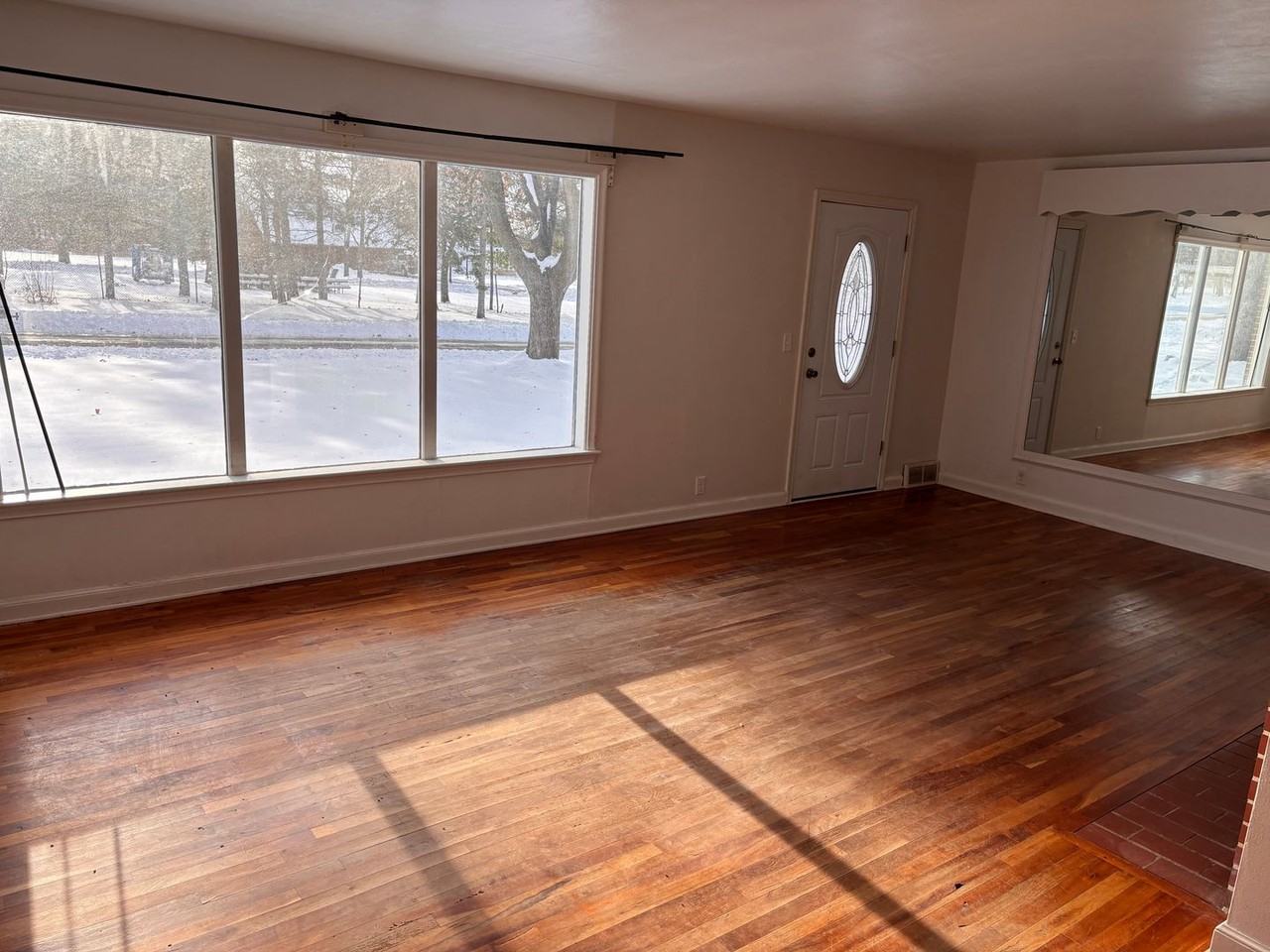 344 Lazarre Avenue - Photo 3 of 12