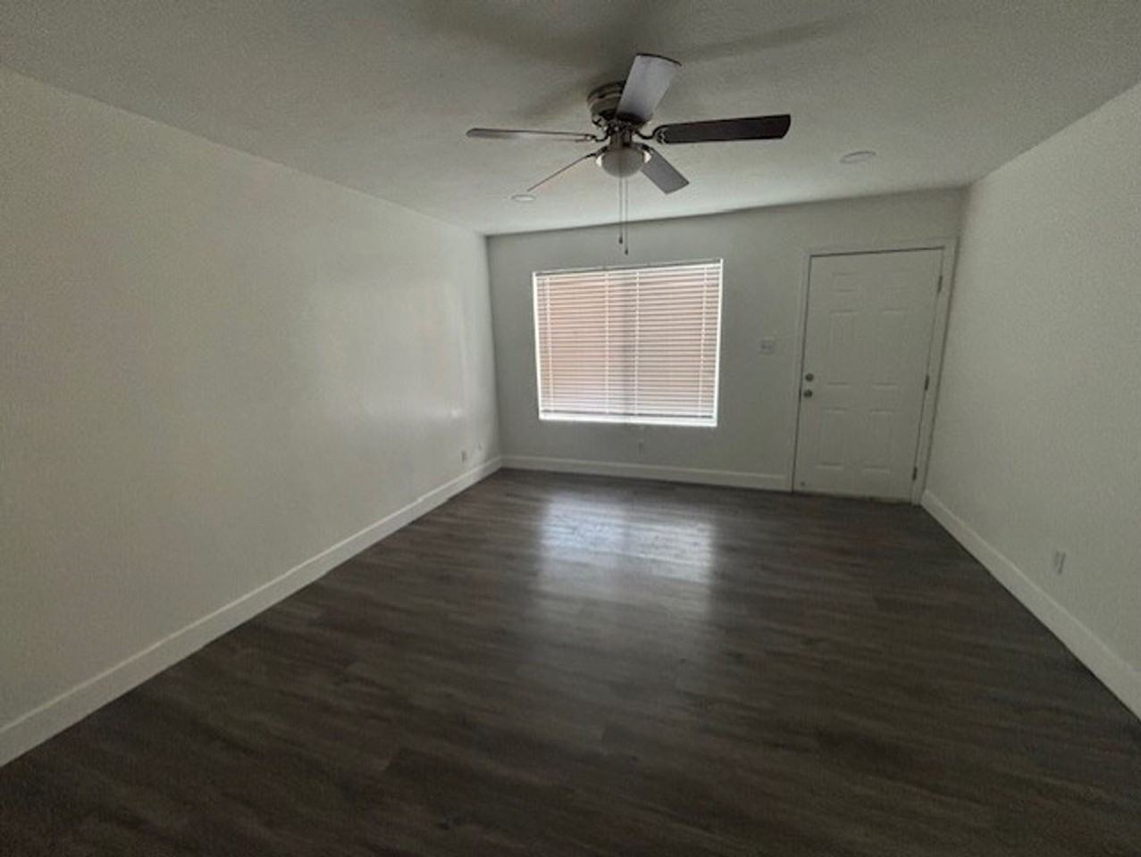 2816 Ashe Road - Photo 4 of 20