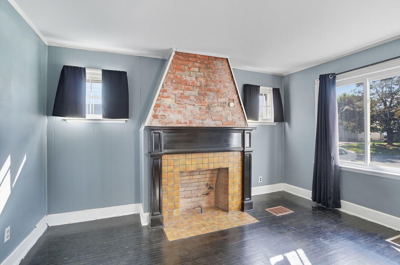 610 Salisbury Road - Photo 2 of 24