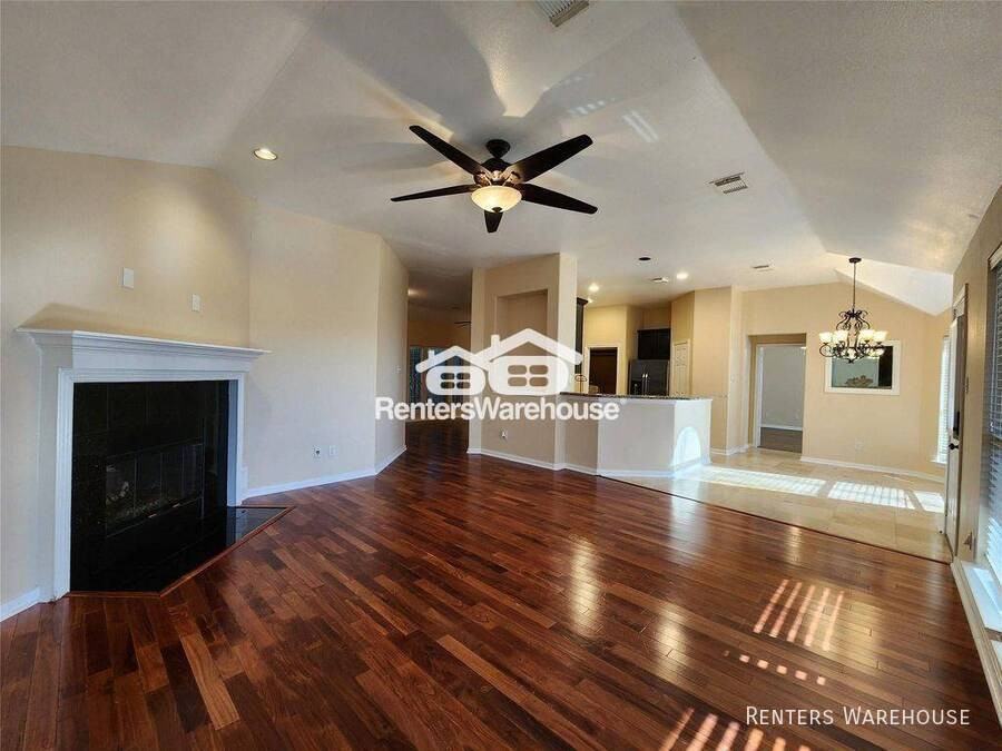 1359 Coleman Boylan Drive - Photo 4 of 27